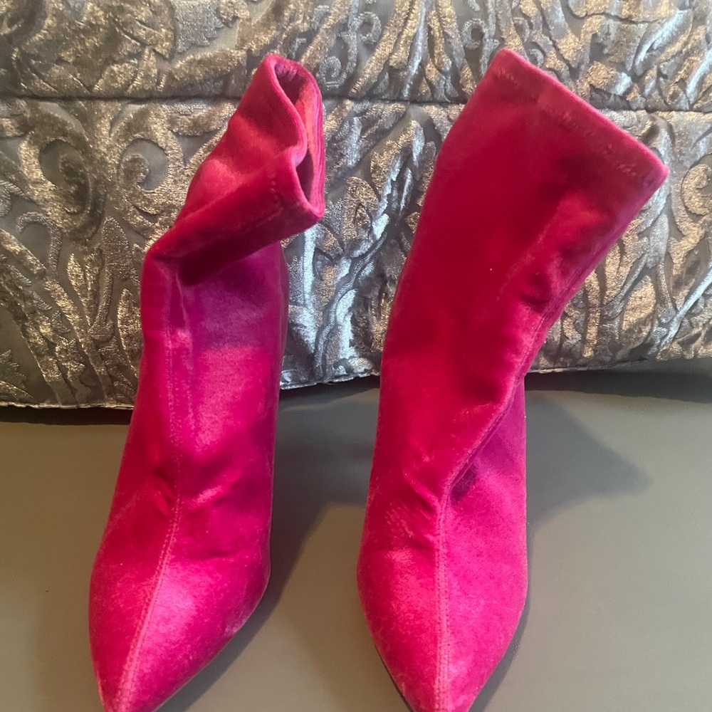Jessica Simpson velour booties